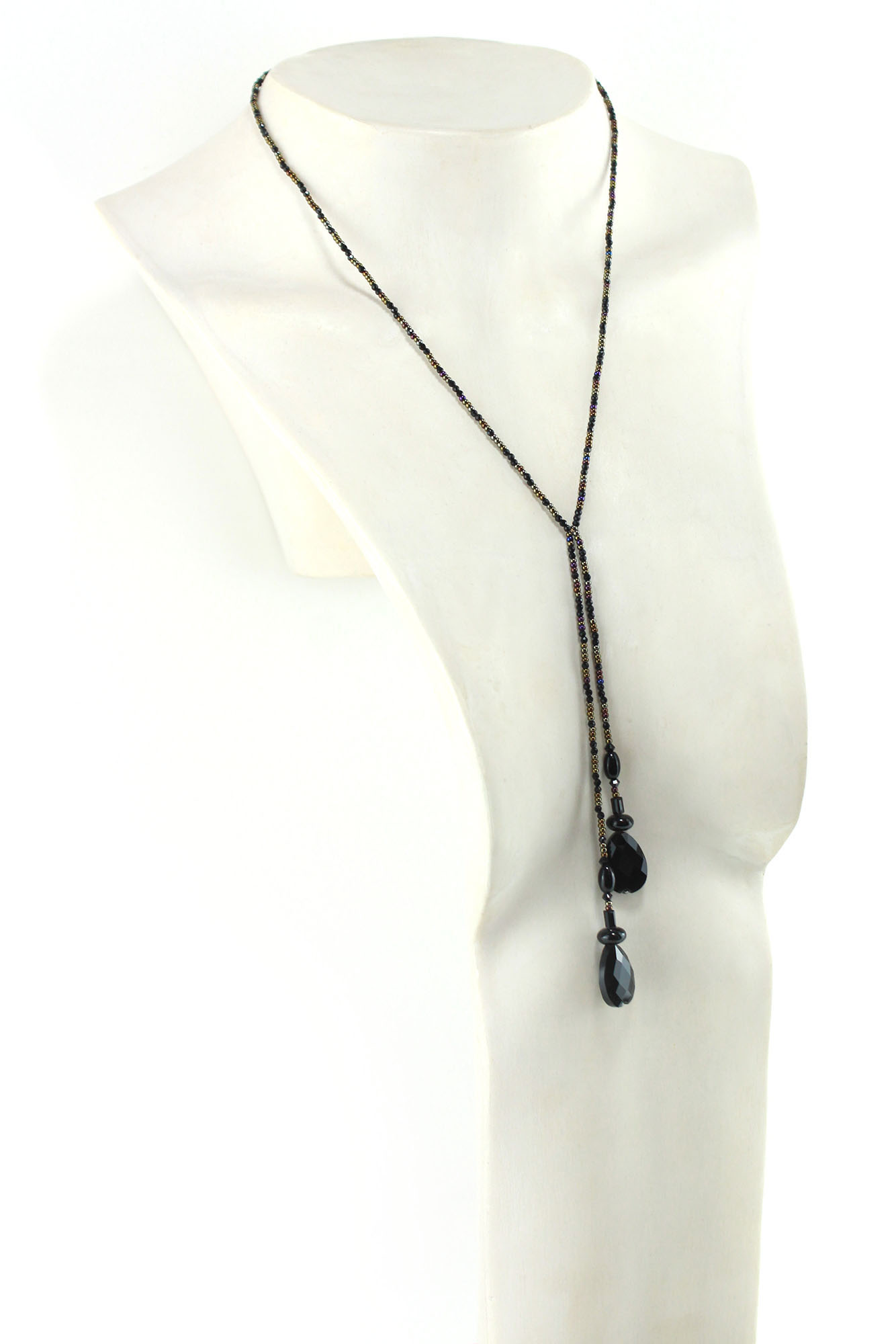 Lasso Noir et Métal en Onyx – Bijou Dualité Nocturne